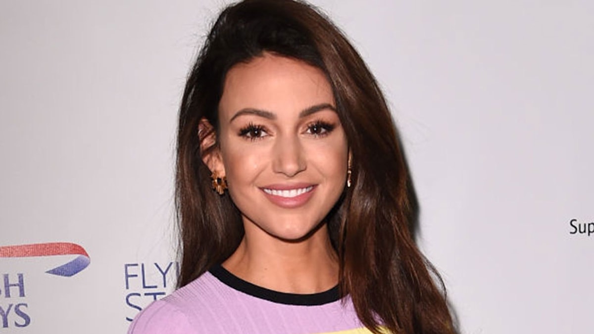 Michelle Keegan steps into autumn in chic knitted dress and leather ...