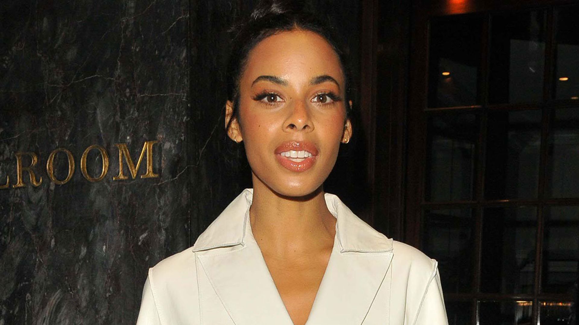 rochelle humes white dress