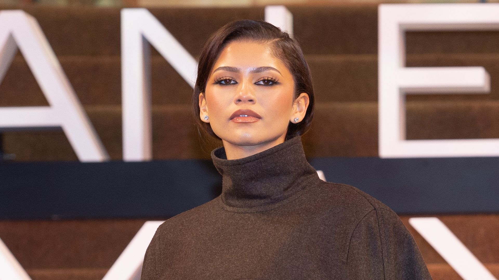 MEXICO CITY, MEXICO - FEBRUARY 6: Zendaya poses for photos during the red carpet for the movie 'Dune: Part Two' at Auditorio Nacional on February 6, 2024 in Mexico City, Mexico. (Photo by Medios y Media/Getty Images)