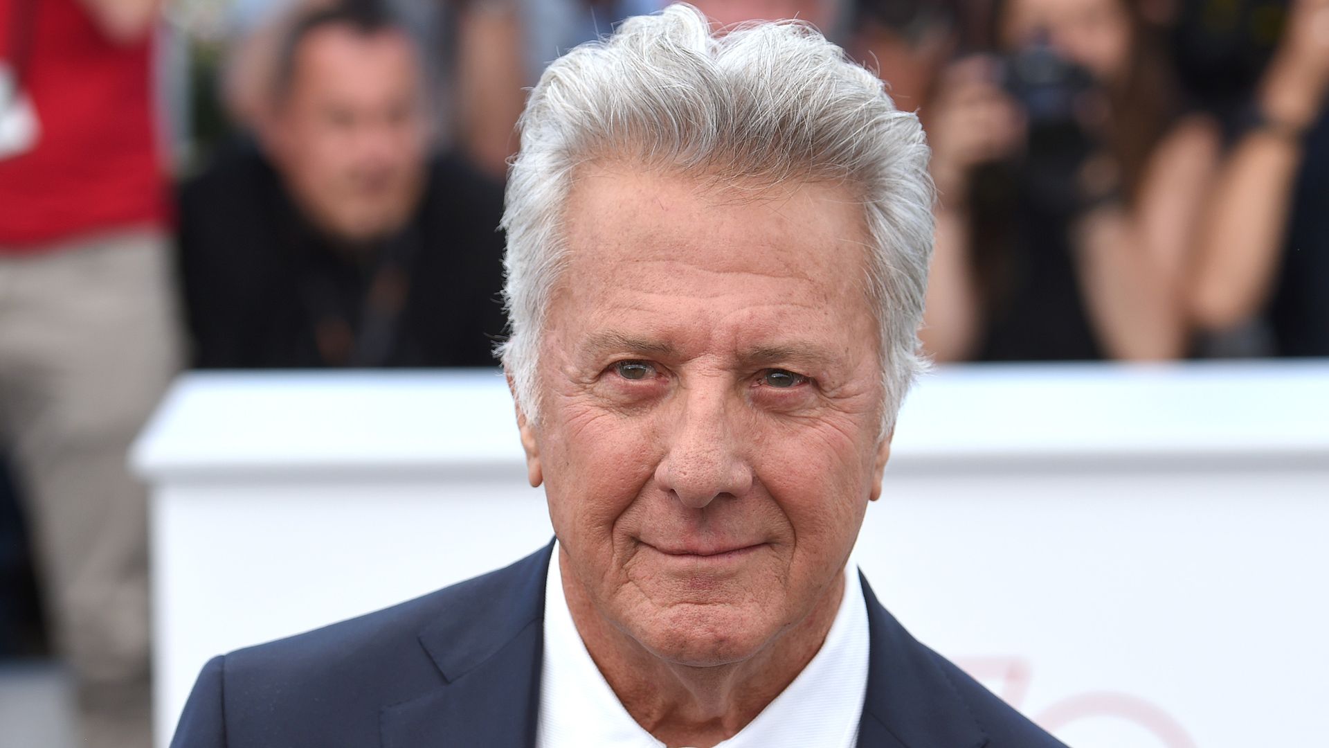 Dustin Hoffman attends the "The Meyerowitz Stories" Photocall during the 70th annual Cannes Film Festival at Palais des Festivals on May 21, 2017 in Cannes, France.