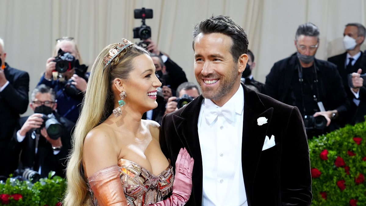 Blake Lively Subtly Pays Tribute To Ryan Reynolds As She Deems Them The Best Duo Hello 