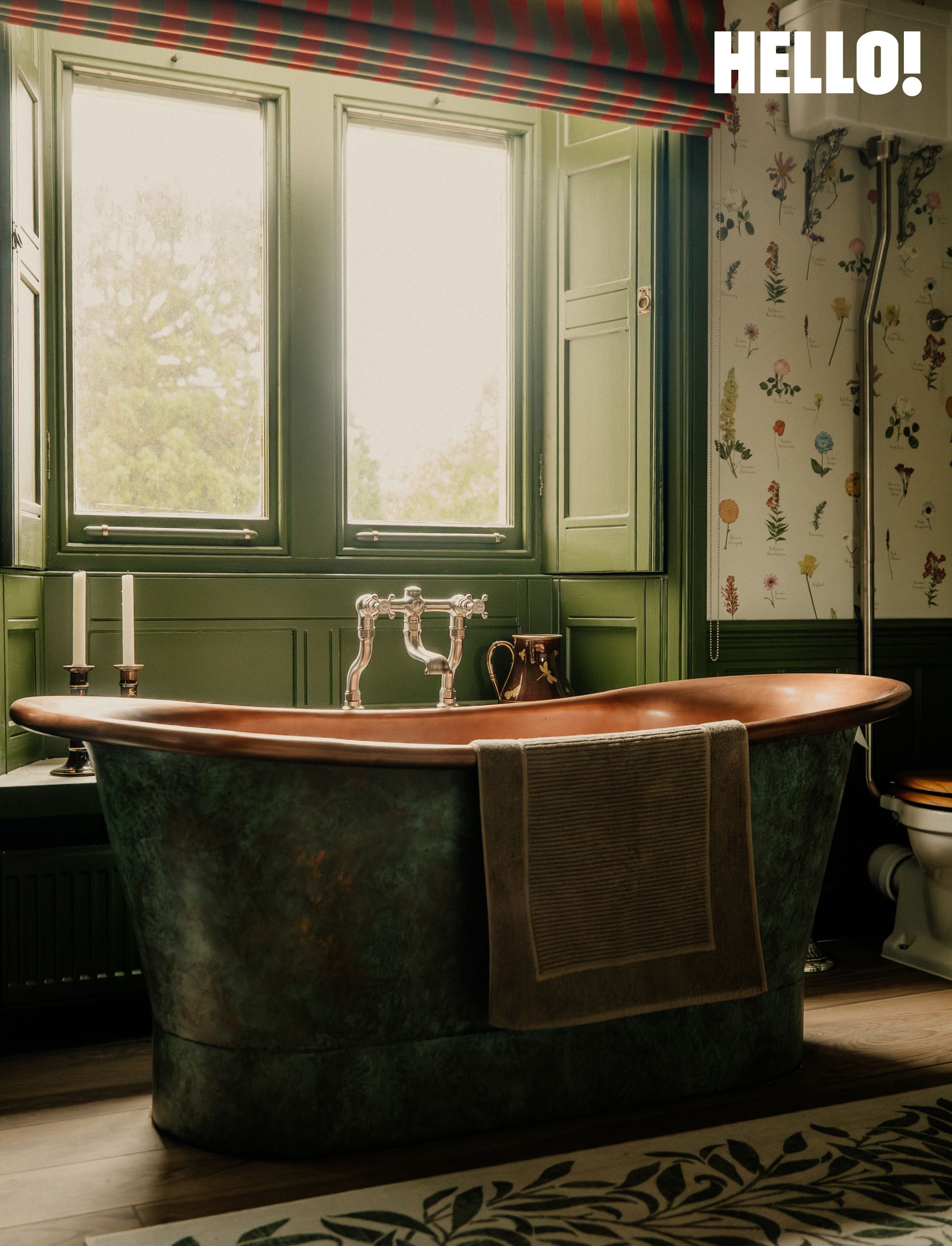The bathroom in the Meadow room which features a roll-top bath 