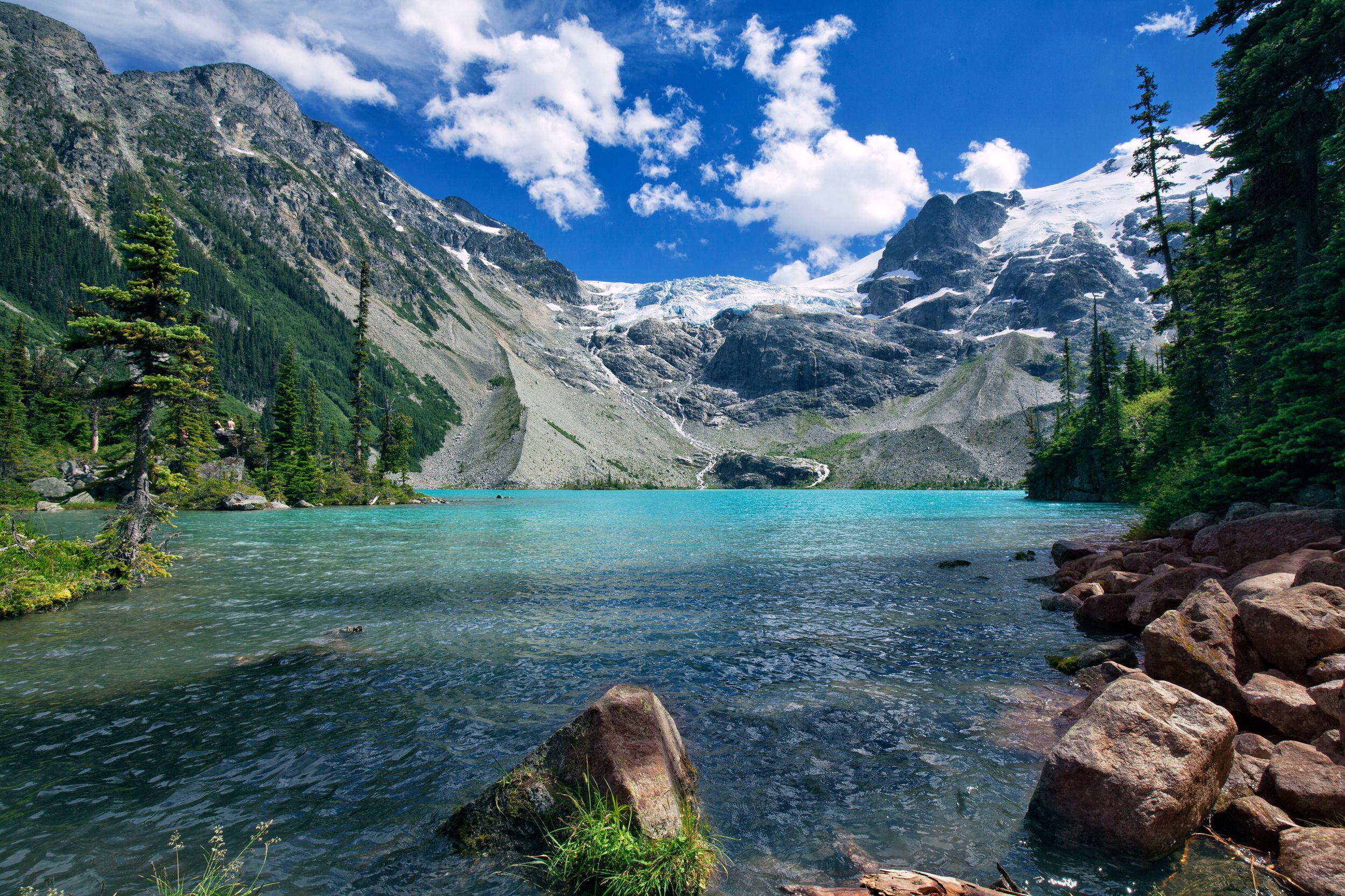 Upper Joffre Lake in summer in Pemberton, BC, Canada