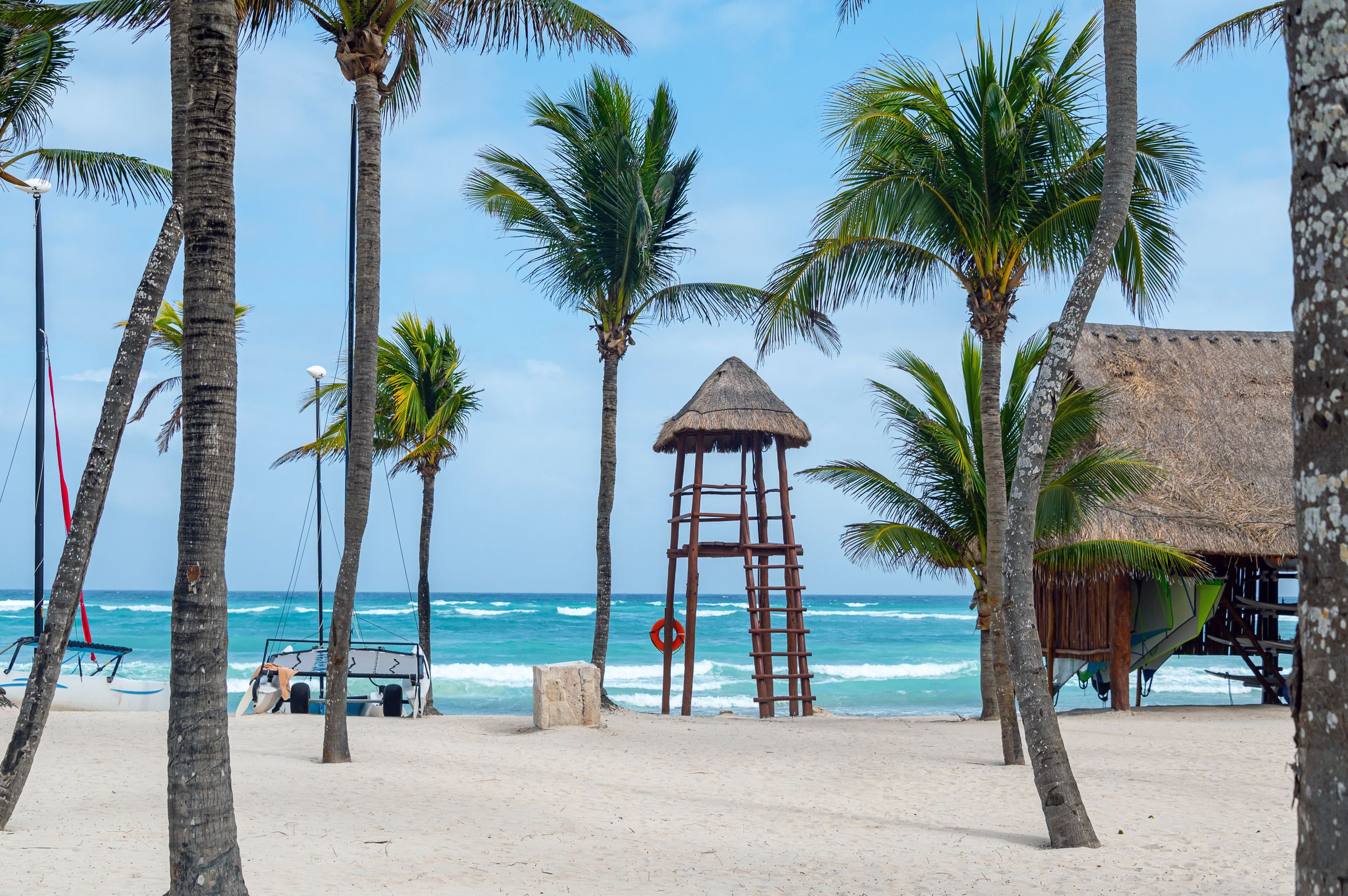White beach in Mexico, with lifeguard hut