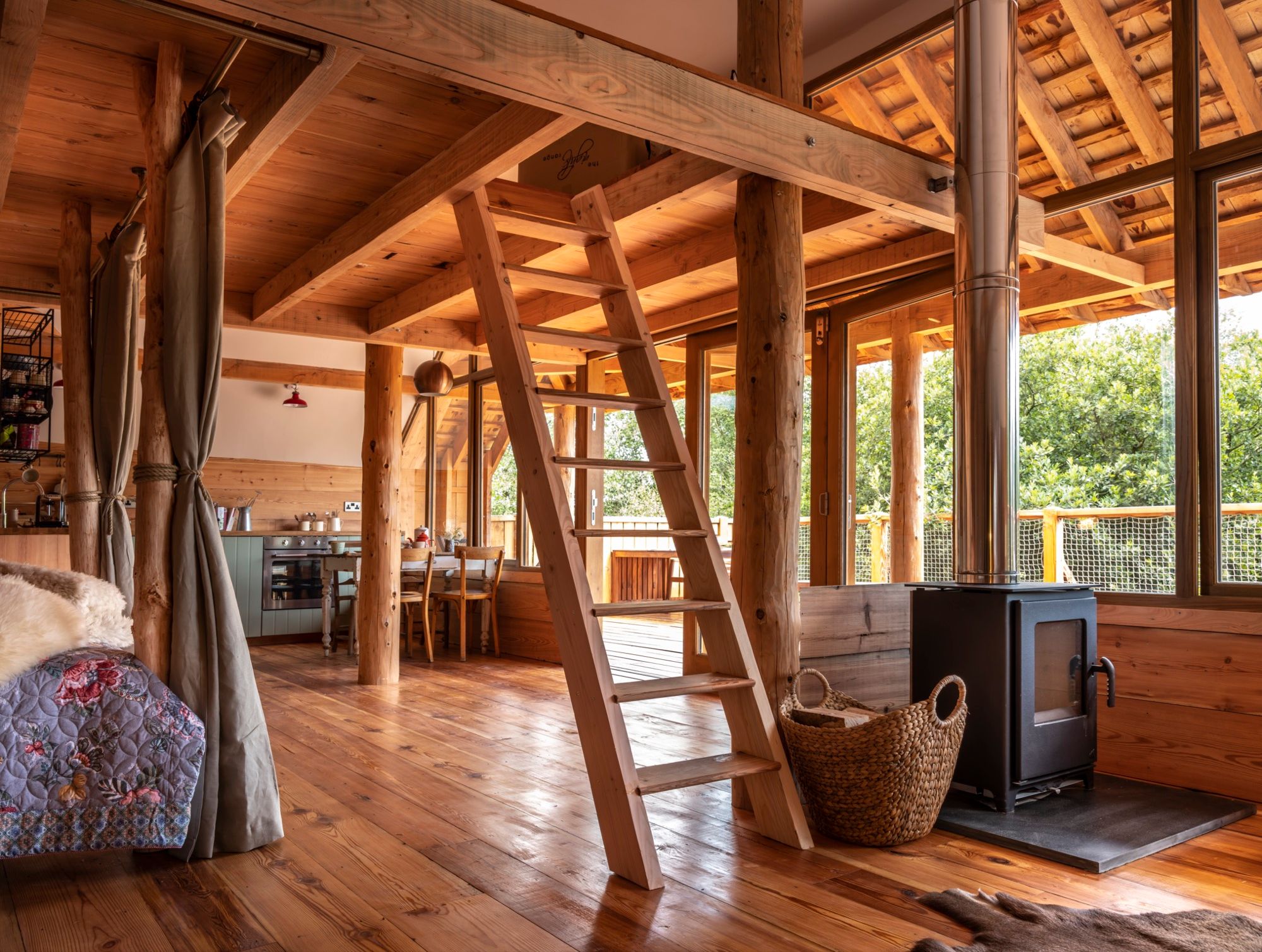 Photo by Guy Harrop. Wolf Wood Treehouses, Devon