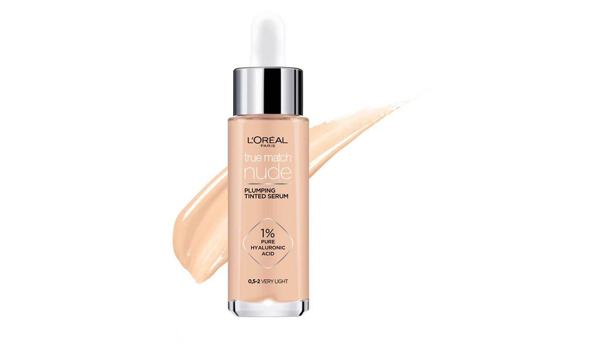 l'oreal true match nude foundation on top of  smear of product