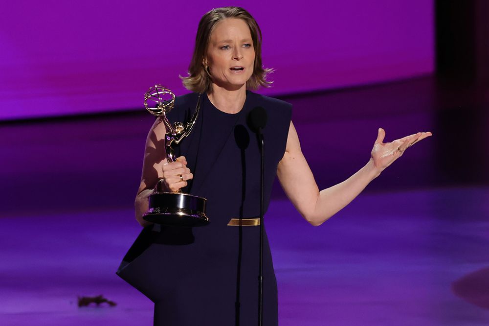 Jodie Foster winning an Emmy