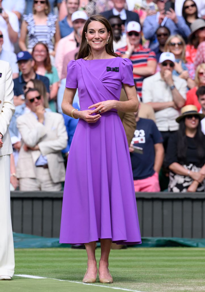 Semua orang masih membicarakan tentang perhiasan Duchess Kate yang diperbarui di Wimbledon
