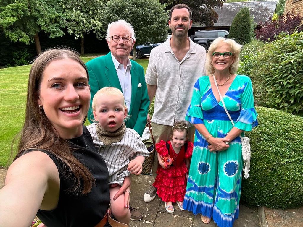 Molly Whitehall shares a selfie with her family, including husband Tony Wilkinson, parents Michael and Hilary, and kids Peggy and Woody, on Instagram