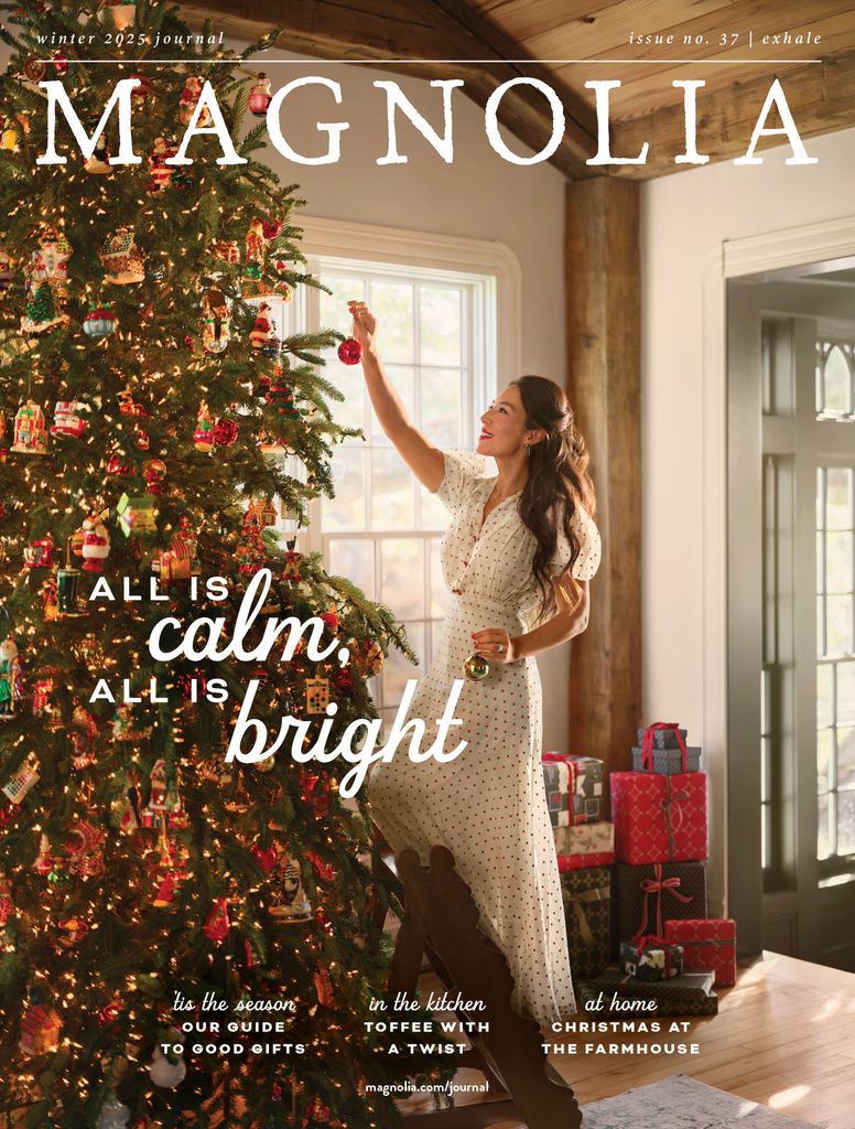 joanna gaines christmas tree decorating
