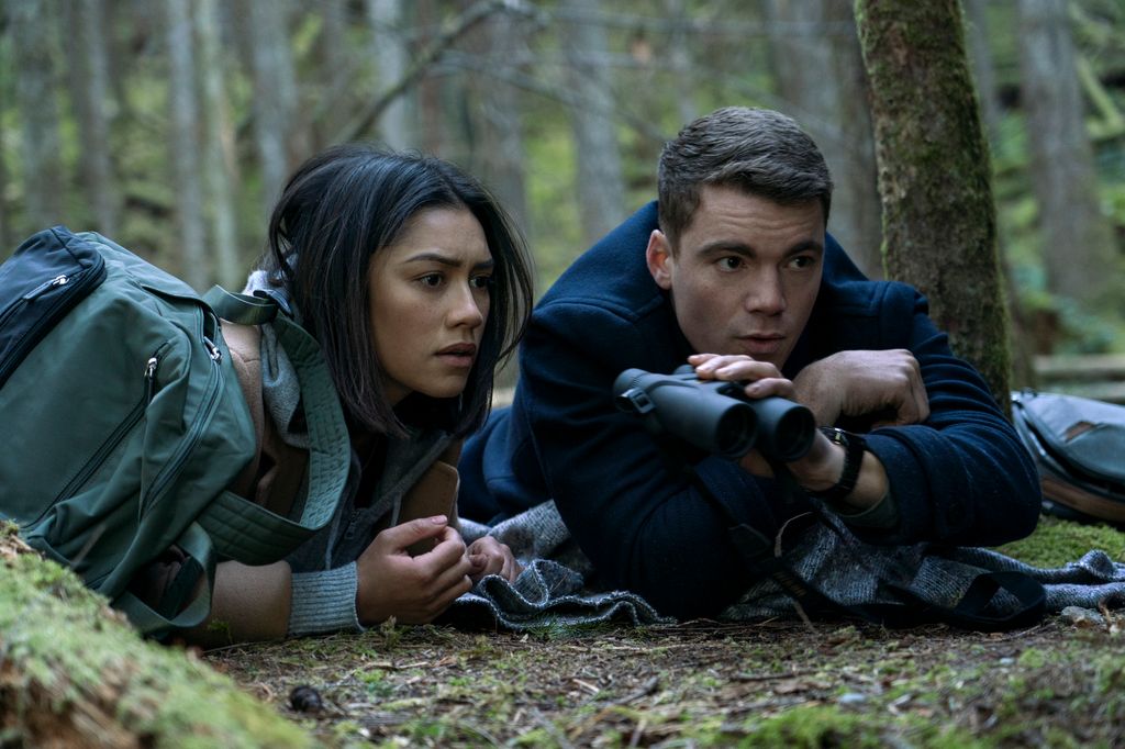 Luciane Buchanan and Gabrial Basso in The Night Agent