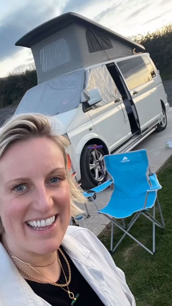 steph mcgovern selfie with campervan