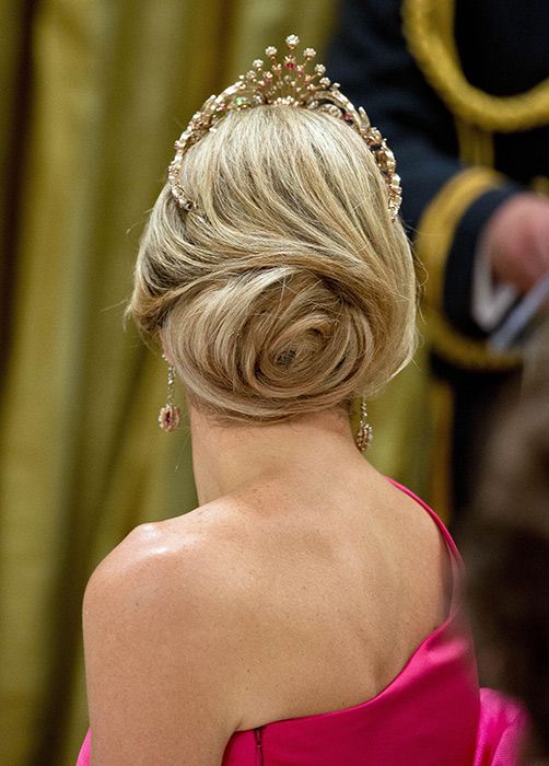 queen maxima rose hair
