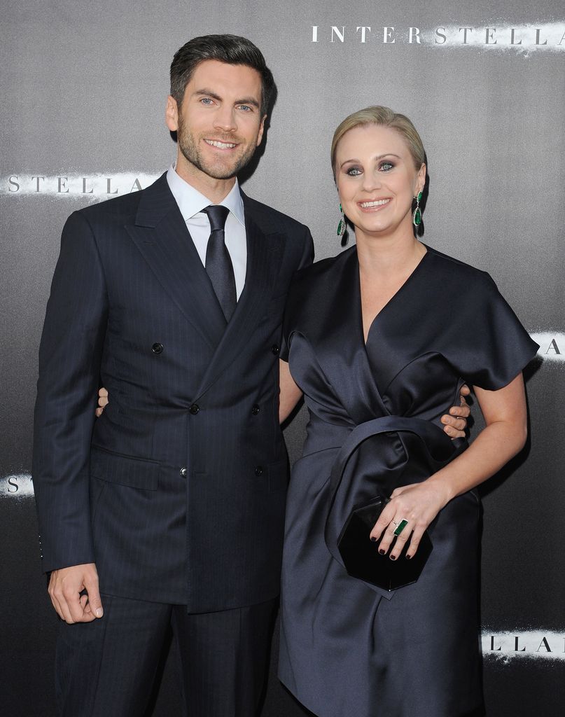 Wes Bentley smiling next to wife Jacqui