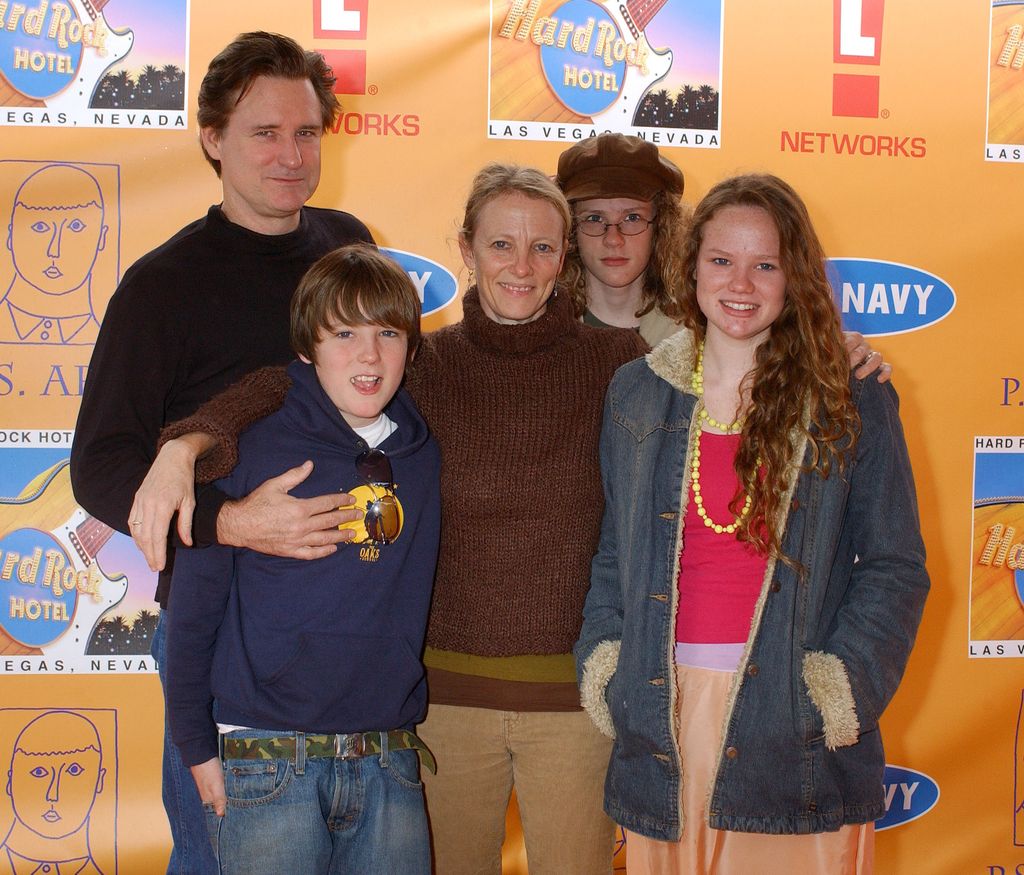 Bill Pullman, wife Tamara, children Maesa, Jack and Lewis, "Express Yourself" 7th Annual P.S. ARTS Charity Event, 2004