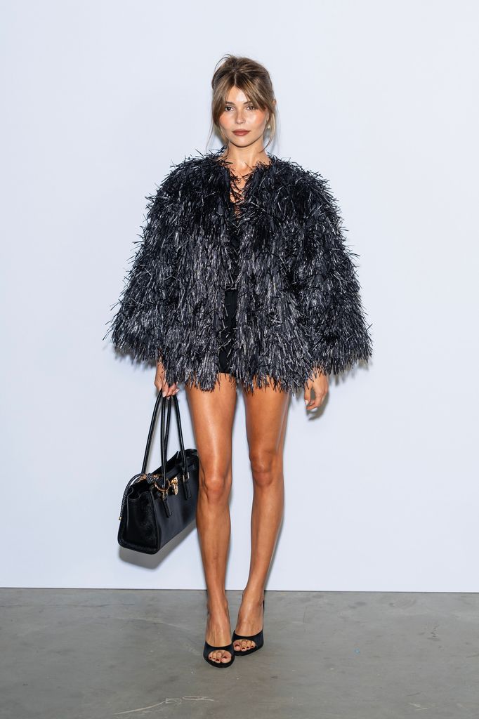 Rencontrez Olivia Jade Giannulli, la petite amie controversée de Jacob Elordi 1 Olivia Jade assiste au défilé Michael Kors lors de la Fashion Week de New York au Terminal Warehouse le 11 septembre 2025 à New York.