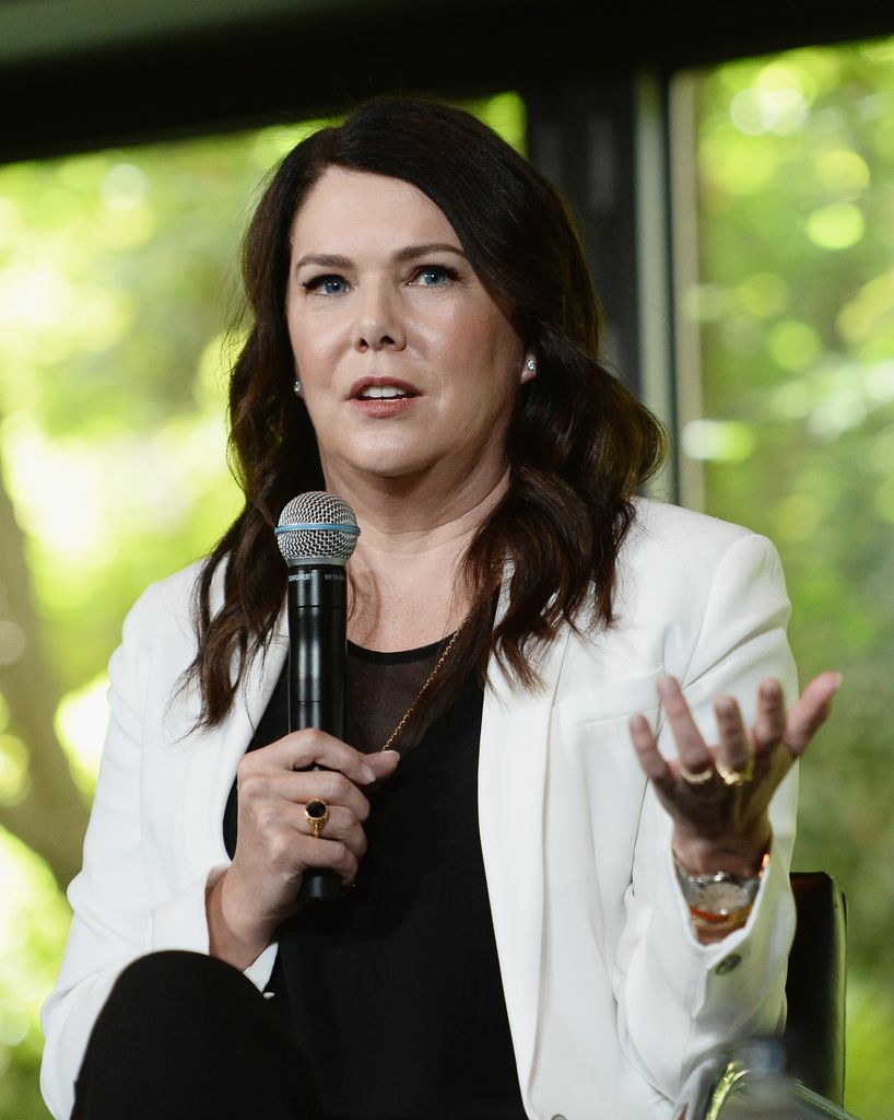 LOS ANGELES, CA - OCTOBER 11:  Actress Lauren Graham attends the Women In Entertainment's 4th Annual Summit at the Skirball Cultural Center on October 11, 2018 in Los Angeles, California.  (Photo by Amanda Edwards/Getty Images)