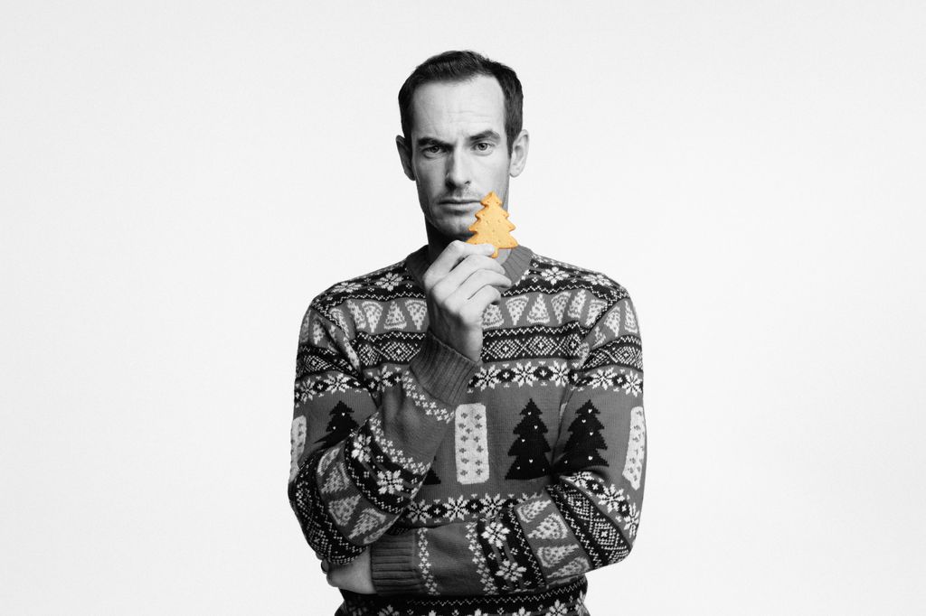 Andy Murray and Walker's Shortbread are spreading festive cheer