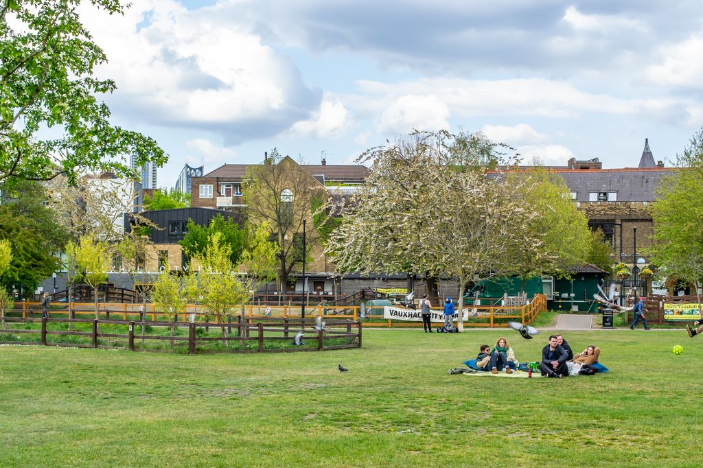 Vauxhall City farm outdoor view