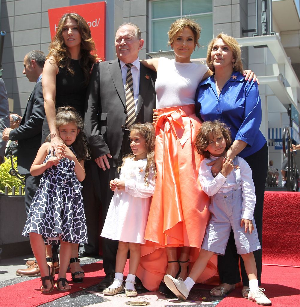 Jennifer Lopez with her family 