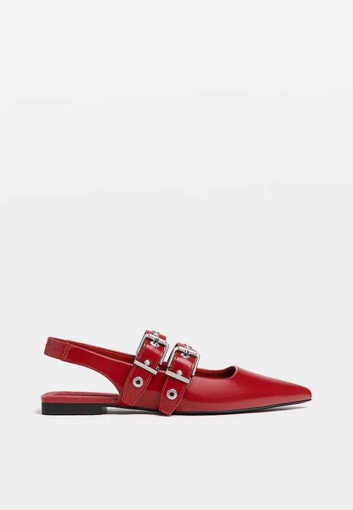 Flat Shoes with Buckle Detail