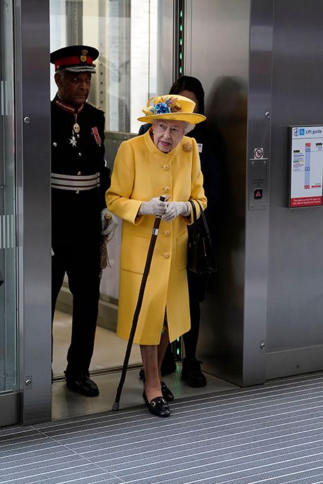 the queen arrives to open elizabeth line