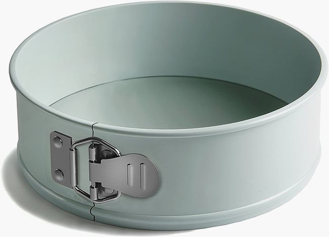 cake tin
