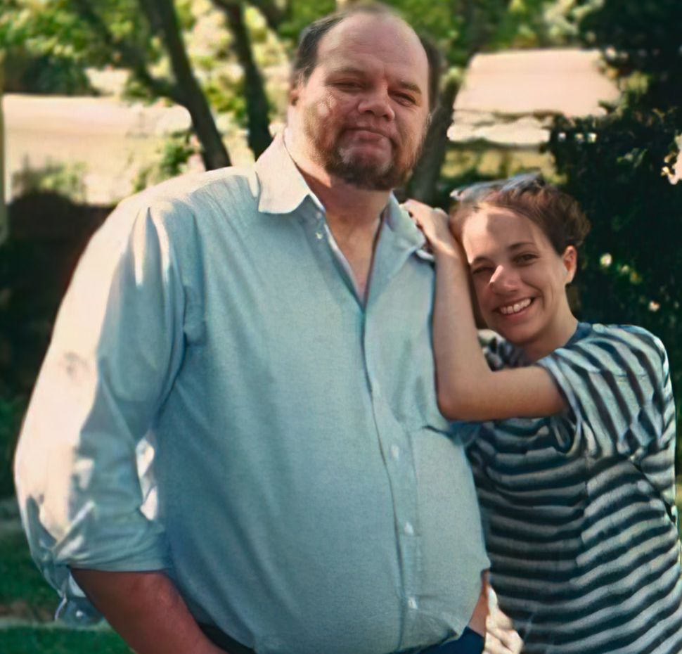 Thomas Markle with a teenage Meghan Markle