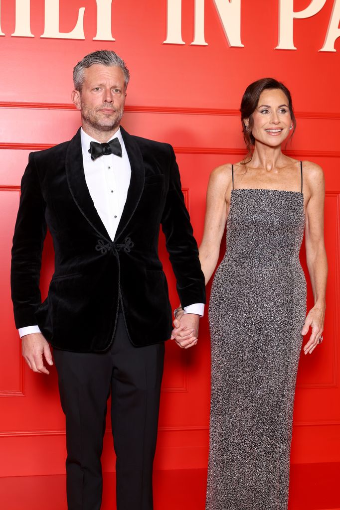 minnie driver addison o'dea hand holding