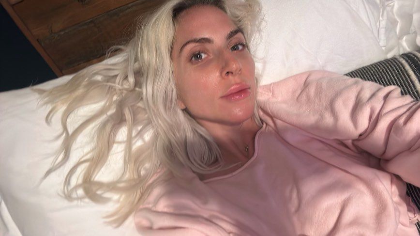 Lady Gaga shares a pair of make-up free selfies on Instagram