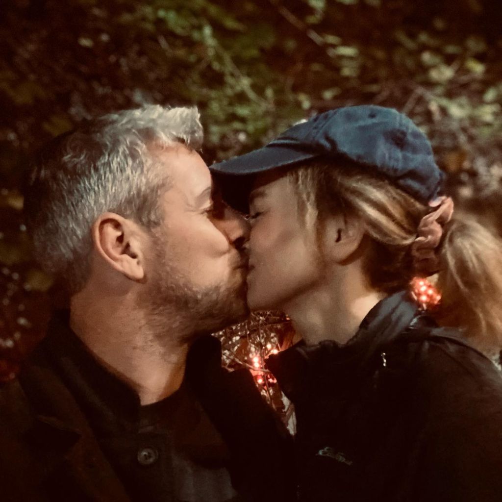 ant anstead kissing renee zellweger