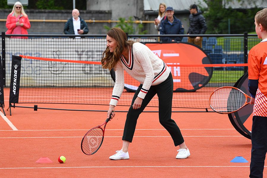 kate middleton plays tennis edinburgh