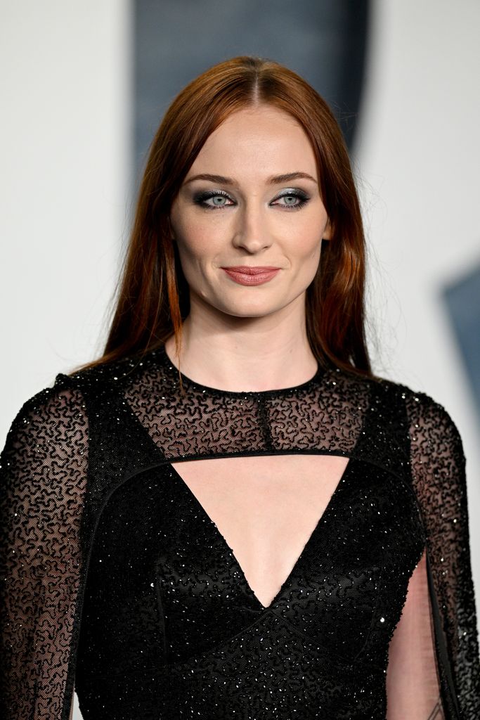 Sophie Turner attends the 2023 Vanity Fair Oscar Party Hosted By Radhika Jones at Wallis Annenberg Center for the Performing Arts on March 12, 2023 in Beverly Hills, California.