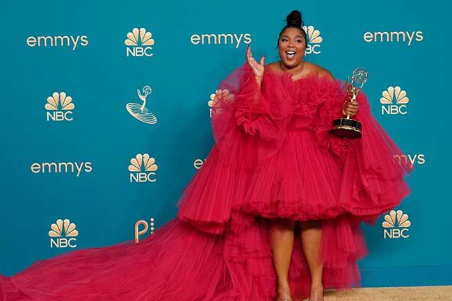 lizzo red outfit emmy awards