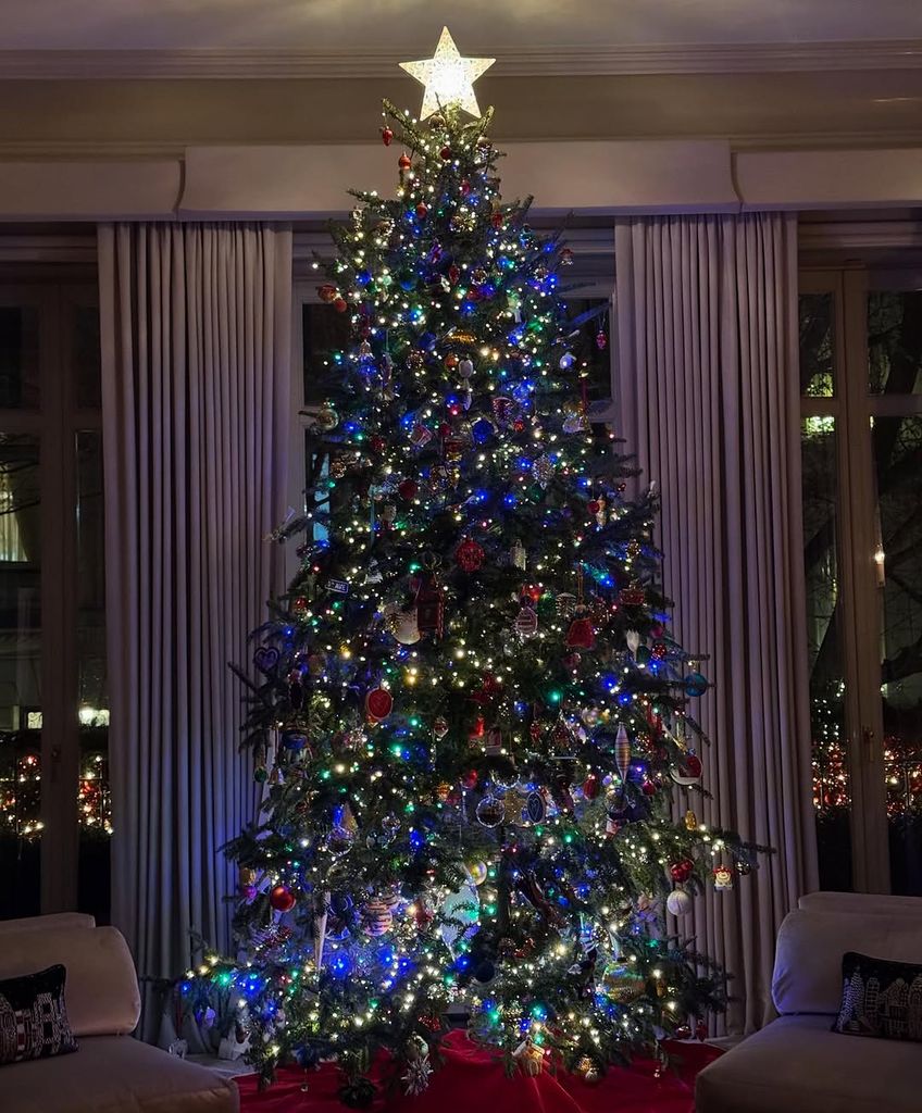 A look at Kelly and Mark's much slimmer Christmas tree 