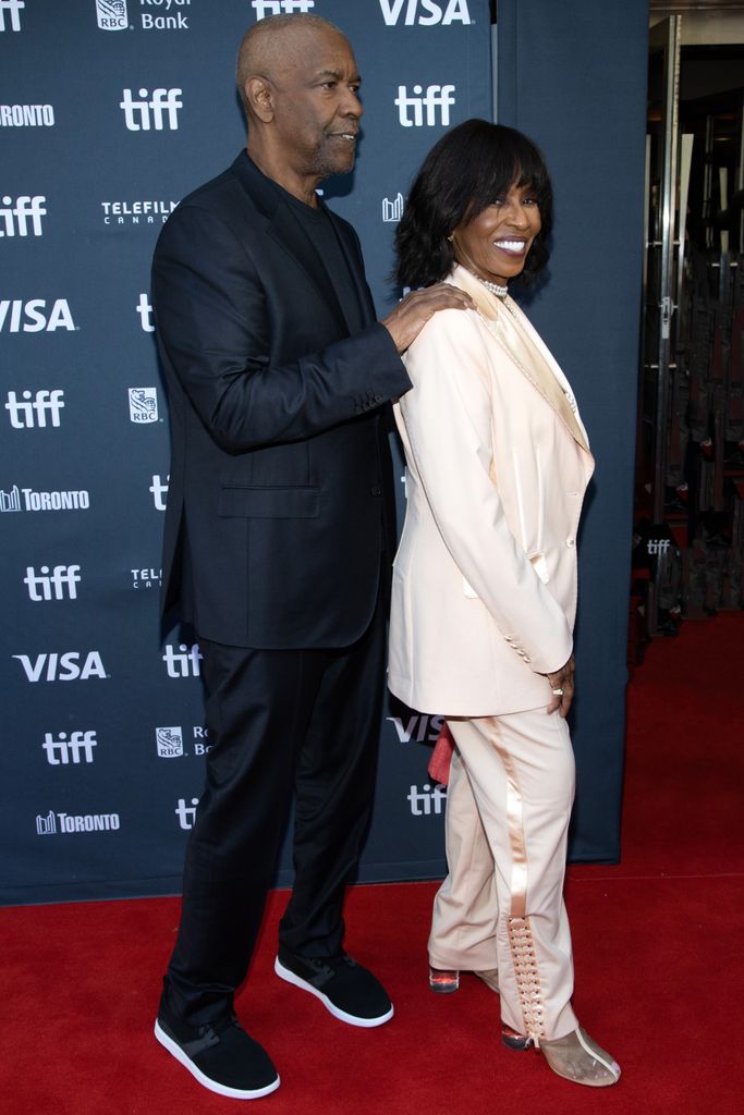 denzel washington and wife paulette at the piano lesson premiere toronto international film festival