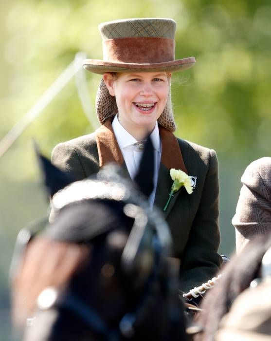 lady louise windsor carriage riding