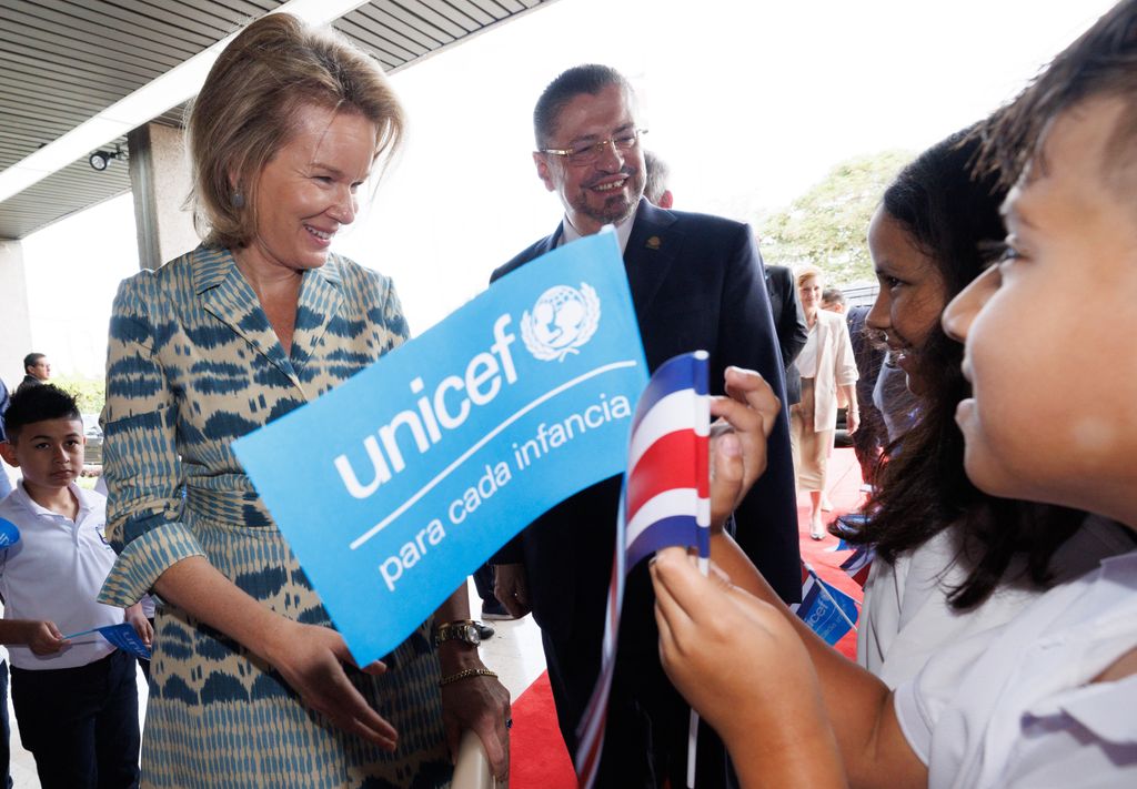 Queen Mathilde meeting children