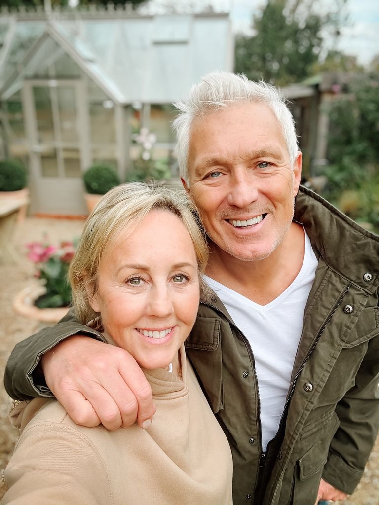Shirlie and Martin Kemp cosying up for a selfie 
