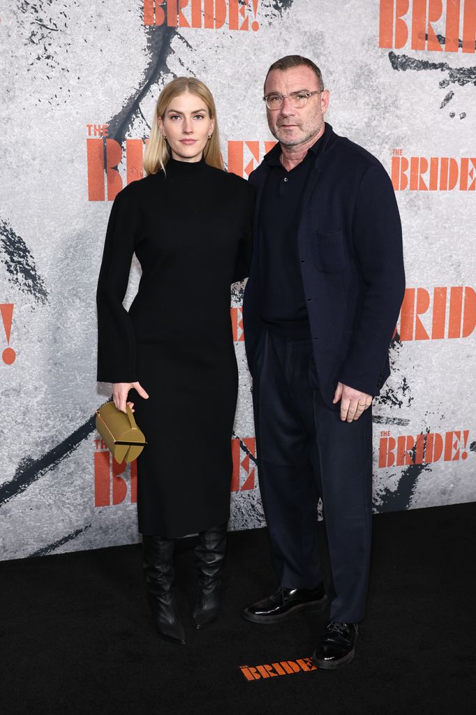 Liev Schreiber Taylor Neisen Black habille la mariée !