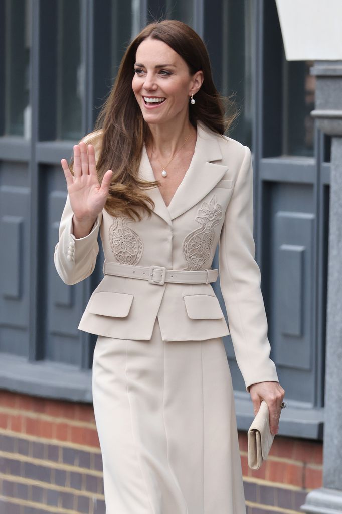 Kate stunned in the pearl necklace and a Self Portrait skirt suit in 2022