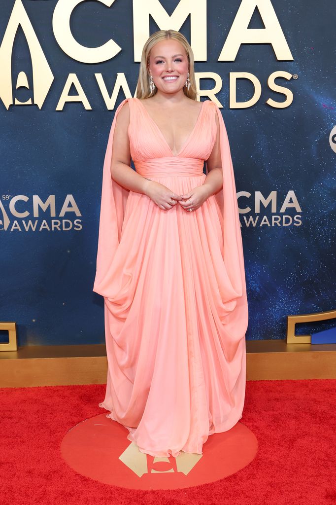 photo of marynn taylor on cmas 2025 red carpet