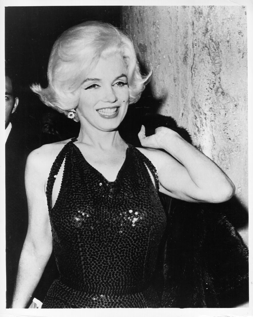 LOS ANGELES - MARCH 5:  Actress Marilyn Monroe poses for a portrait at the Golden Globe Awards where she won the "Henrietta" award at the Beverly Hilton Hotel on March 5, 1962 in Los Angeles, California. (Photo by Michael Ochs Archives/Getty Images)