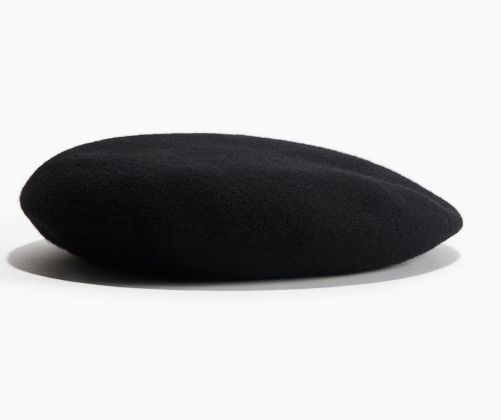 H&M black beret