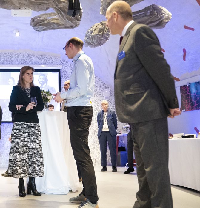 princess beatrice wearing topshop dress