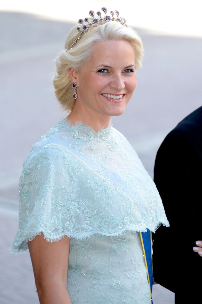 Princess Mette-Marit of Norway wore the tiara to the wedding of Princess Madeleine of Sweden and Christopher O'Neill 