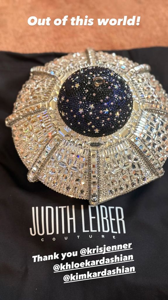 Screengrab of Lauren Sanchez's Instagram featuring picture of Judith Lieber purse in shape of UFO