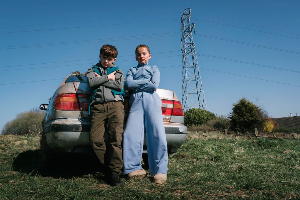Rocket Fuel :Mullet (LOGAN LUDBROOK), Lenny (ELIF RILEY)