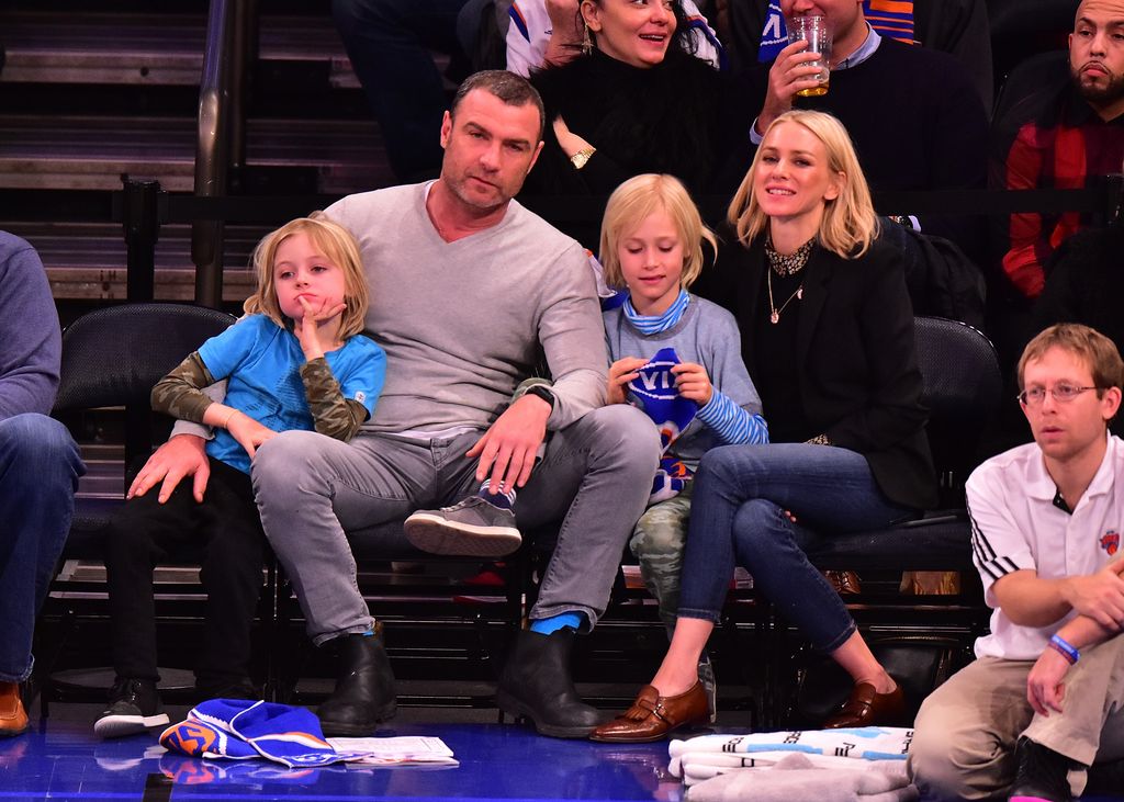 Liev, Naomi and their children