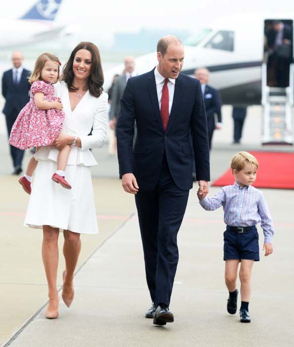 kate middleton parenting airport prince william